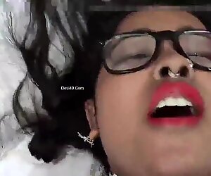 Dominatrice suhagraat wala video