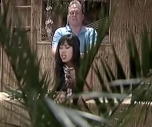 La pornostar più sexy Shawn E. in arrapato pompino, grandi tette sex video