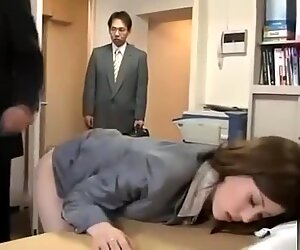 office lady teacher fuck hiep dam nhan vien van phong