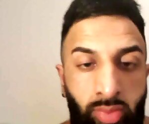 Irsalan pakistanisch fickt hart mit einem heißen schwul