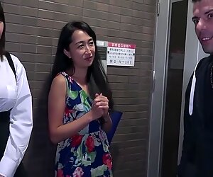 جنسي اليابانية mikiko و akihiko ممارسة الجنس مع فرنسية كبيرة قضيب 15 min
