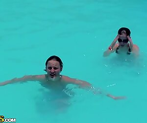 Aprilia & lexxis & zuzka di hot lassie rides penis di video seks hotel
