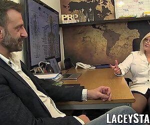 Laceystarr - gilfy zjada spermę Pascal White po seksie